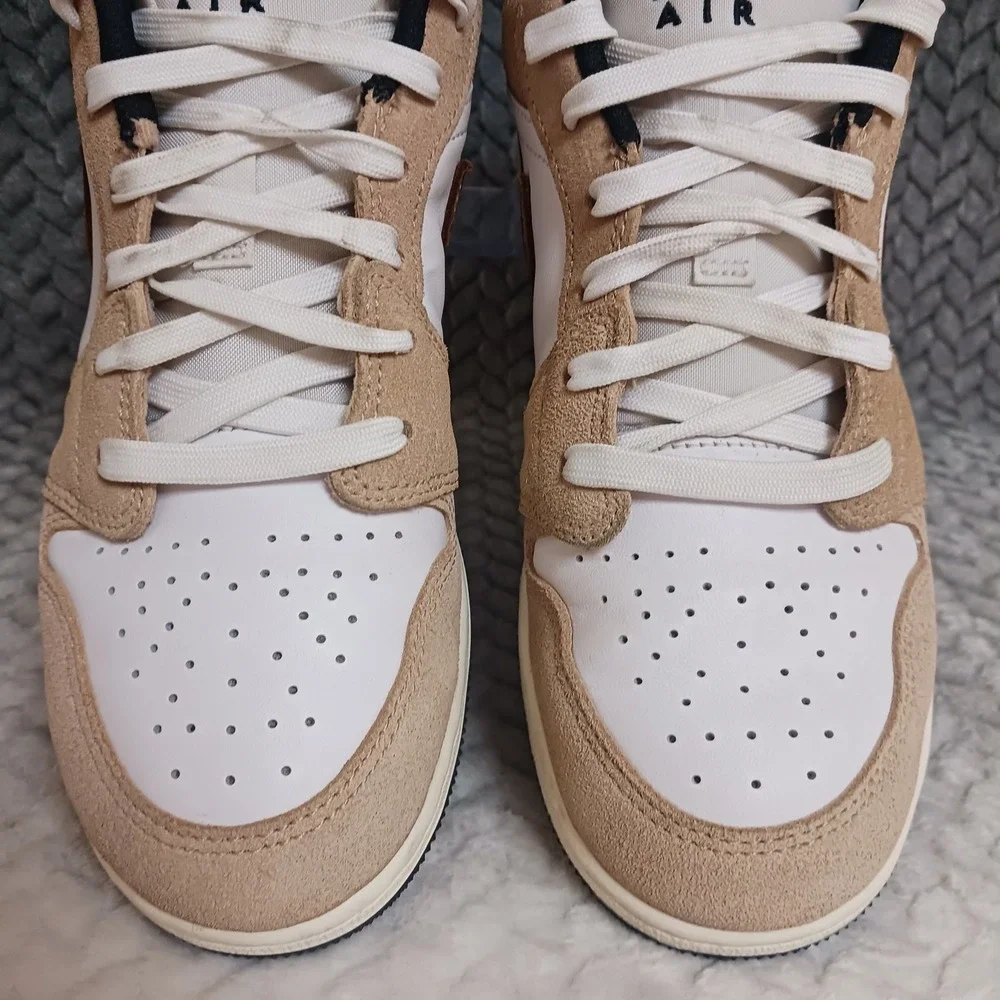 Air Jordan 1 Low SE Brown Elephant GS Youth Sneakers Shoes Size 5.5Y Women's 7